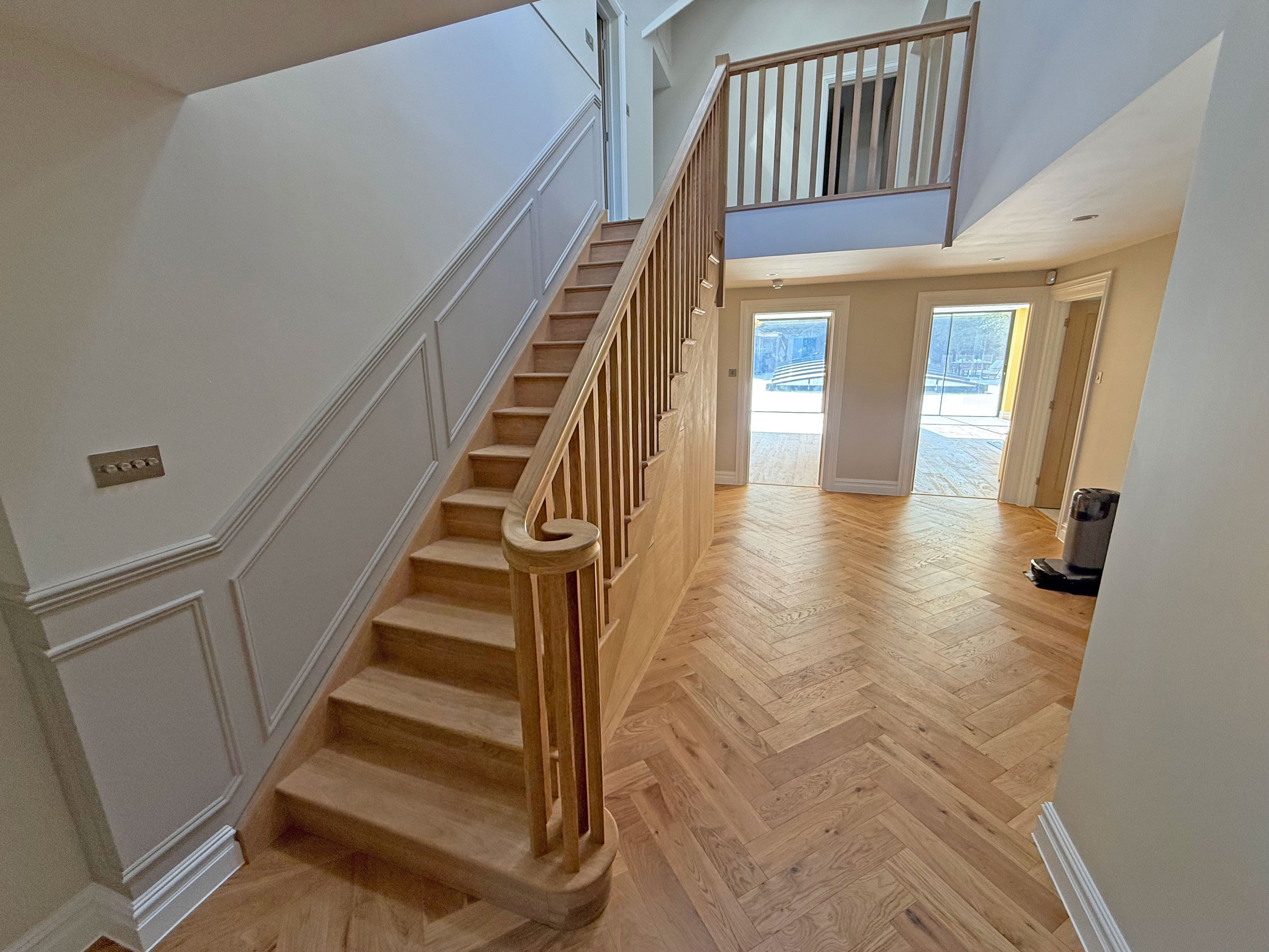 Kensington Oak Staircase with Ascending Volute