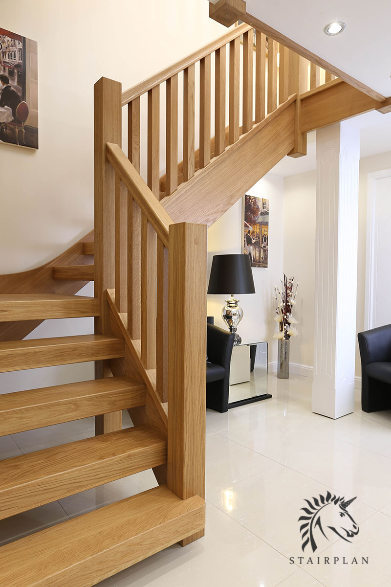 Townsend Oak open riser Staircase